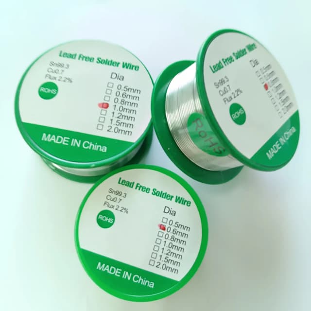 10/20g/30g Bleifreier Lötdraht mit niedrigem Schmelzpunkt Sn99.3/Cu0.7 Hochreiner Umweltfreundlicher Flussmittel für Wartungsarbeiten